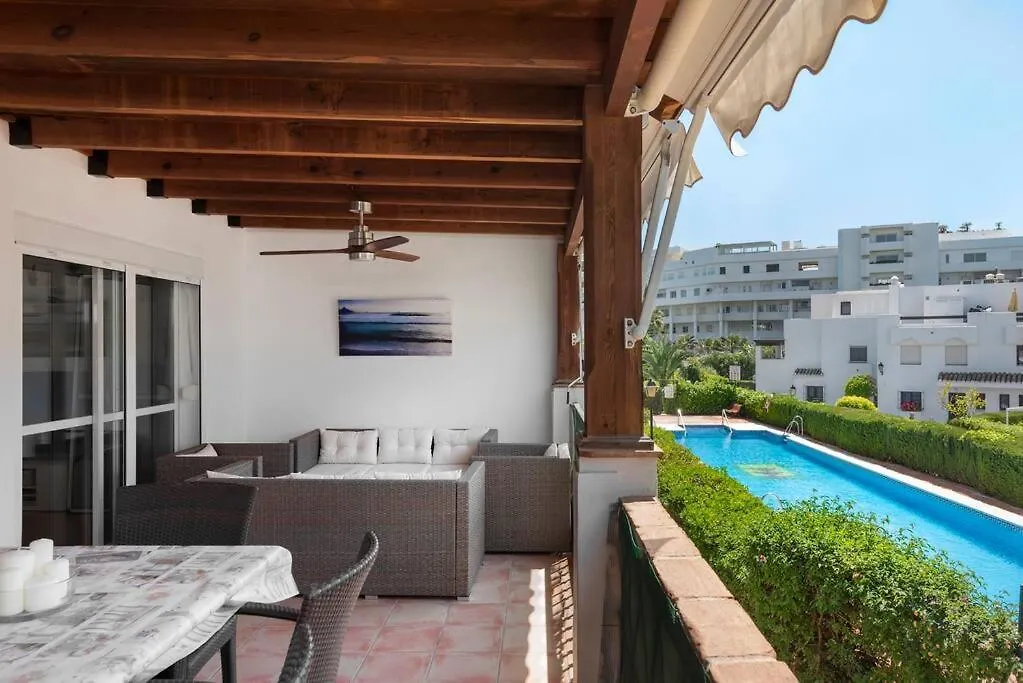 Nice 3 Bedroom Apartment, Next To The Beach, With Pool マルベーリャ アパート